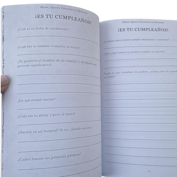 "Mama, Yo Quiero Escuchar Tu Historia" Floral Family Keepsake Journal - Picture 4 of 7